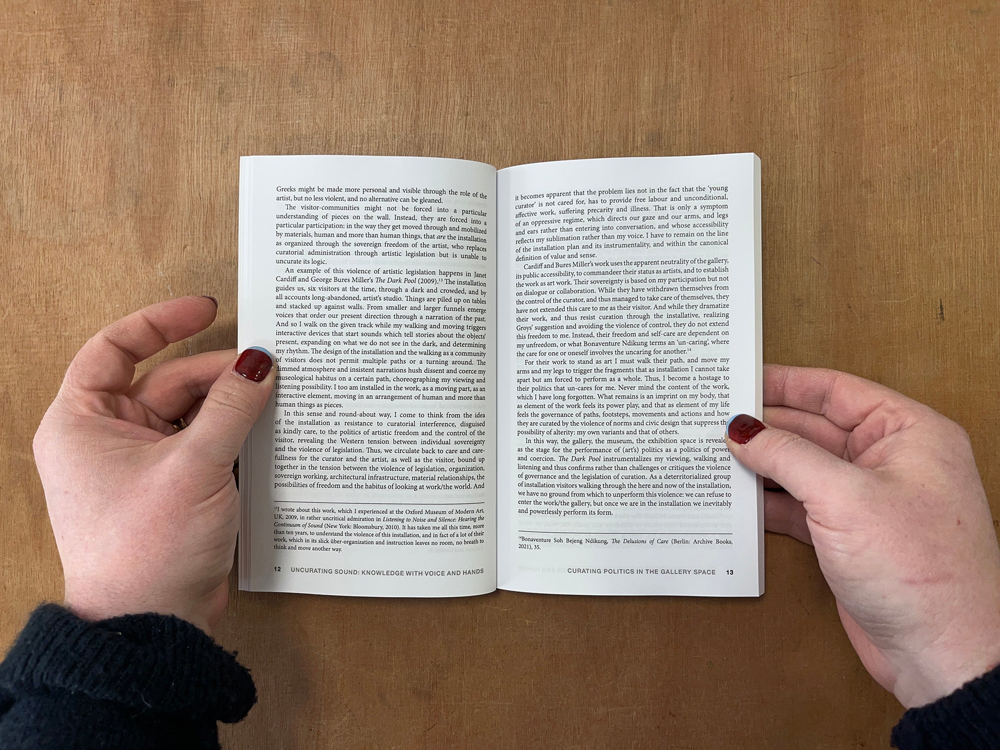 UNCURATING SOUND: KNOWLEDGE WITH VOICE AND HANDS by Salomé Voegelin