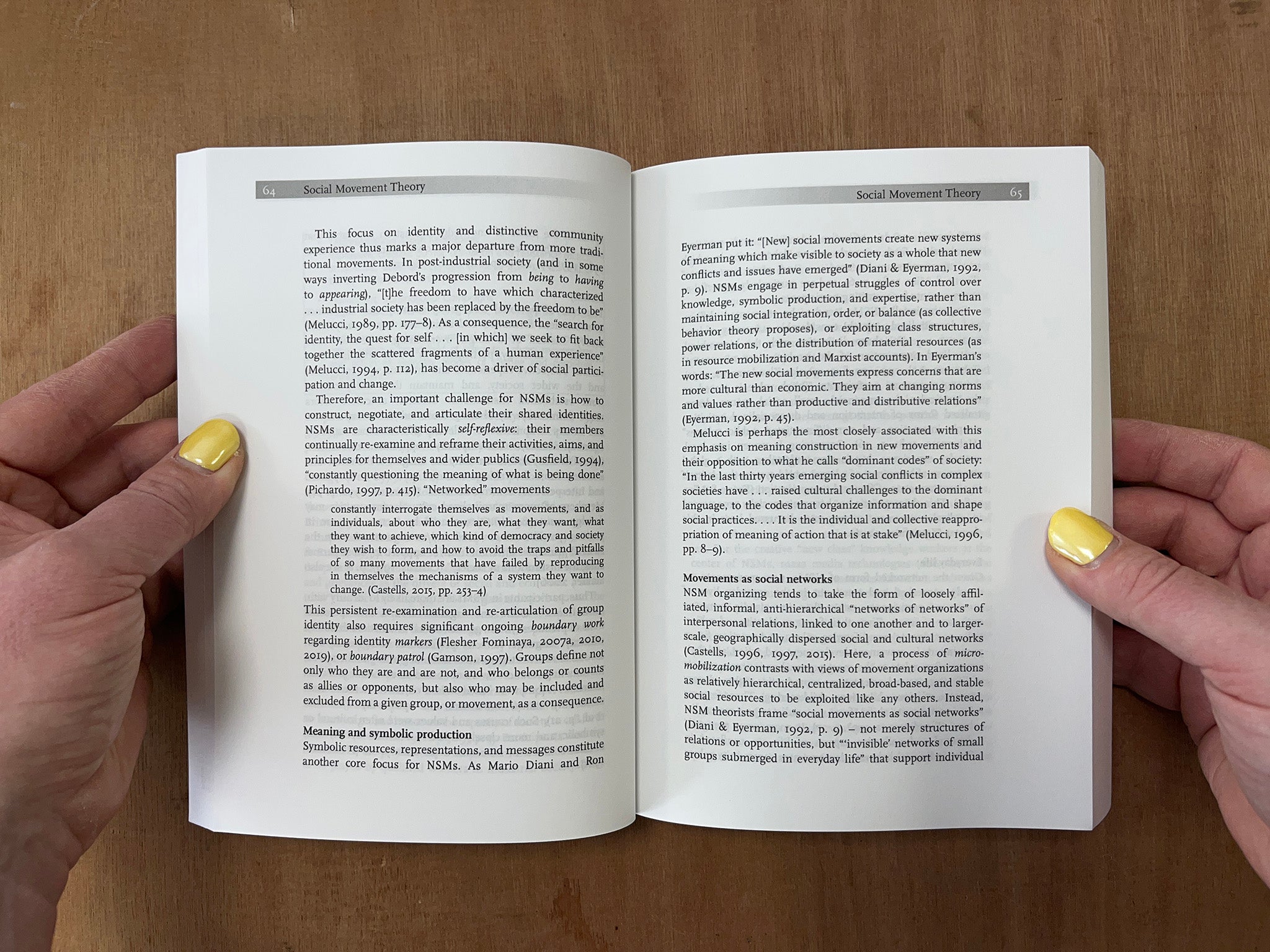 ALTERNATIVE AND ACTIVIST NEW MEDIA by Leah A. Lievrouw