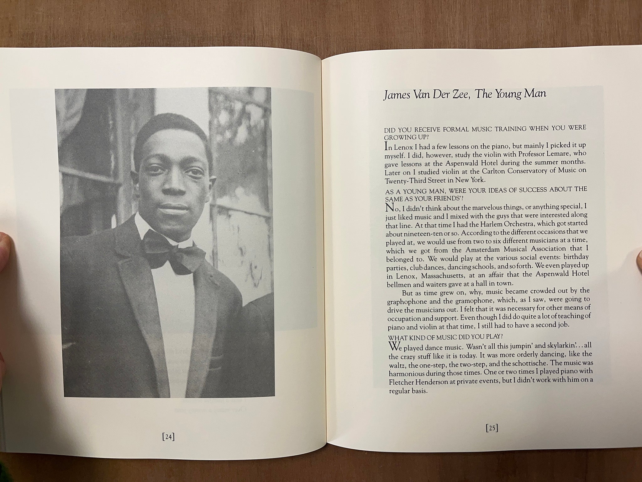 THE HARLEM BOOK OF THE DEAD by James Van Der Zee, Owen Dodson & Camille Billops