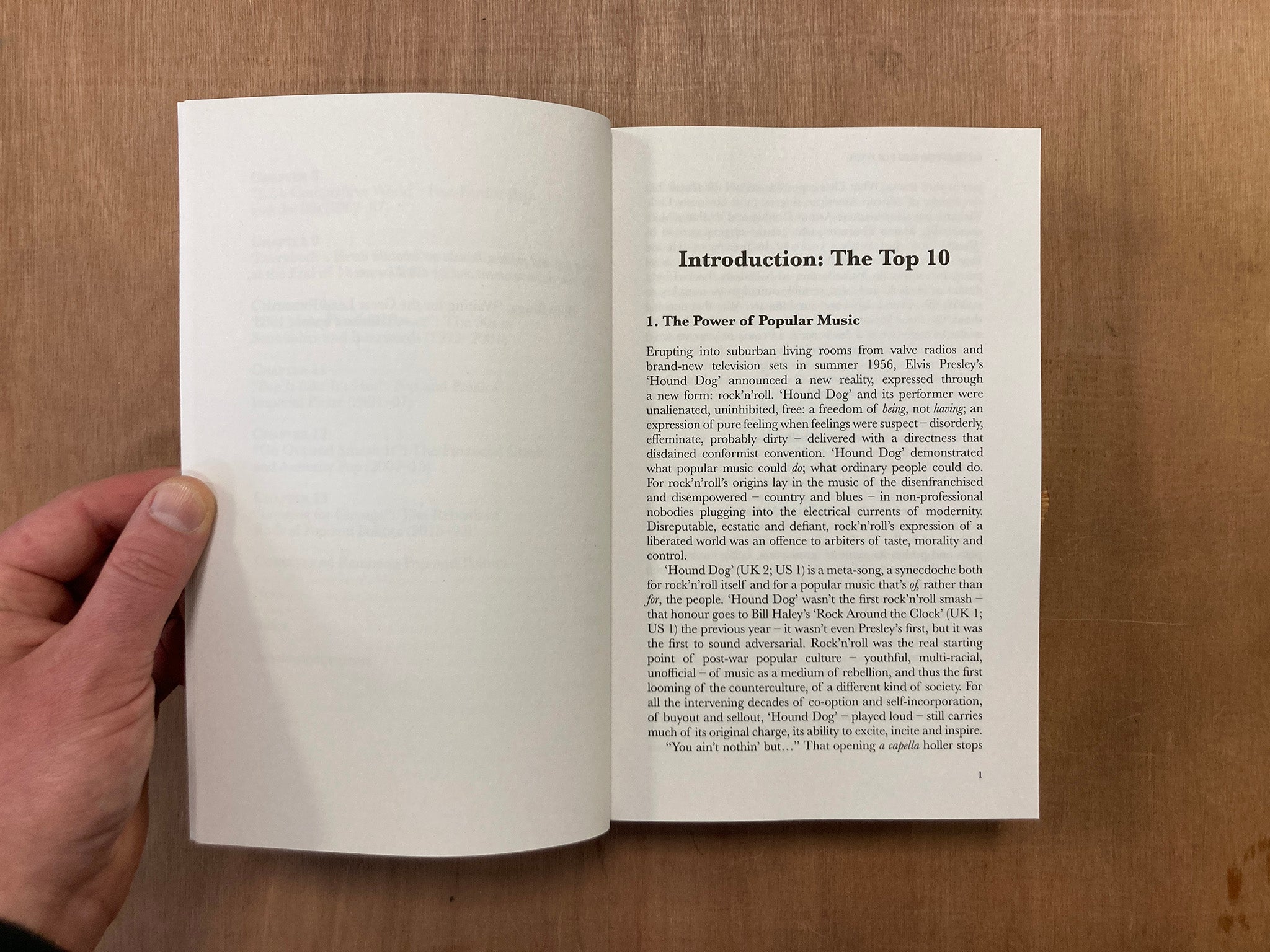 MIXING POP AND POLITICS: A MARXIST HISTORY OF POPULAR MUSIC by Toby Manning