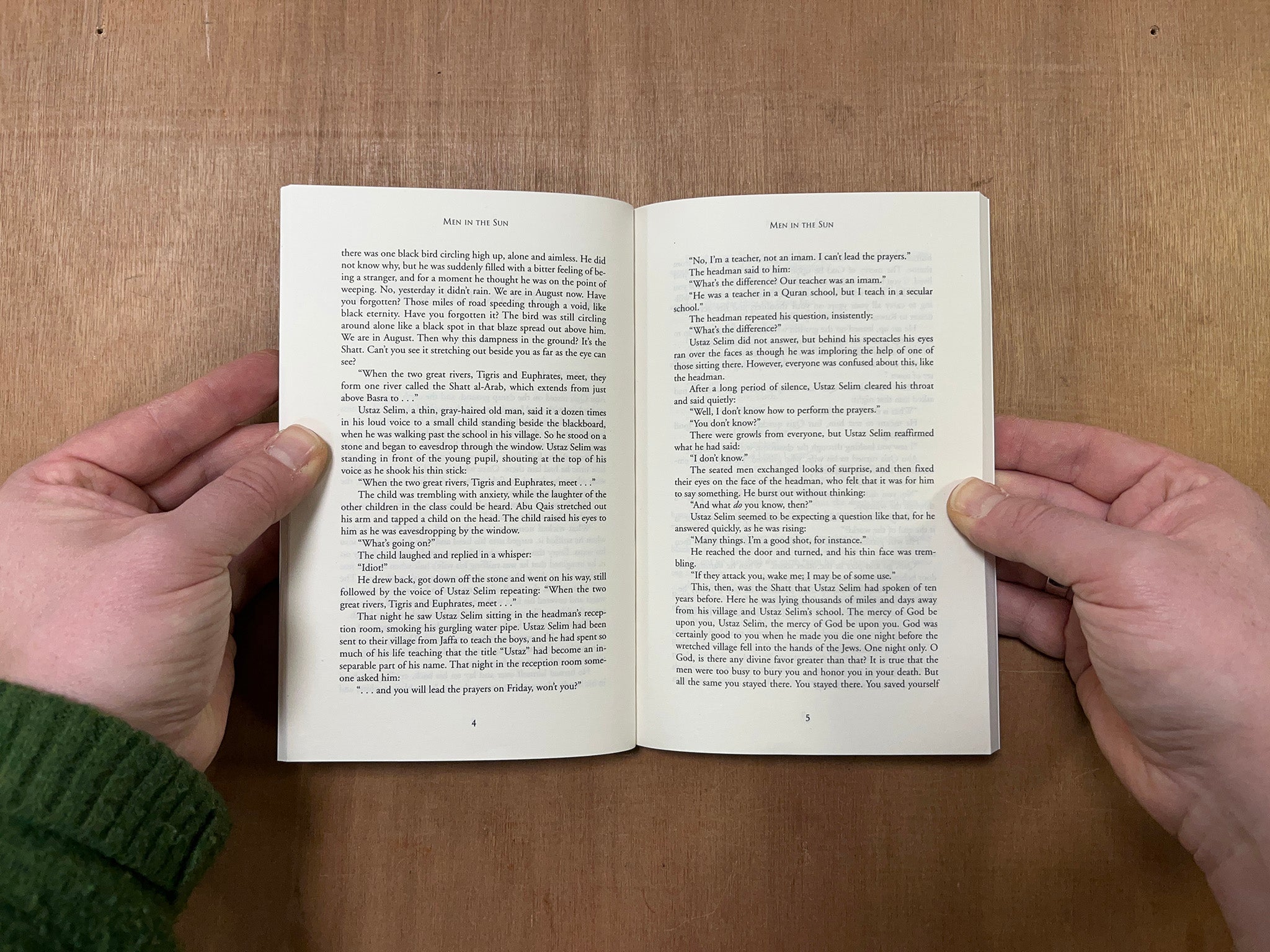 MEN IN THE SUN AND OTHER PALESTINIAN STORIES by Ghassan Kanafani