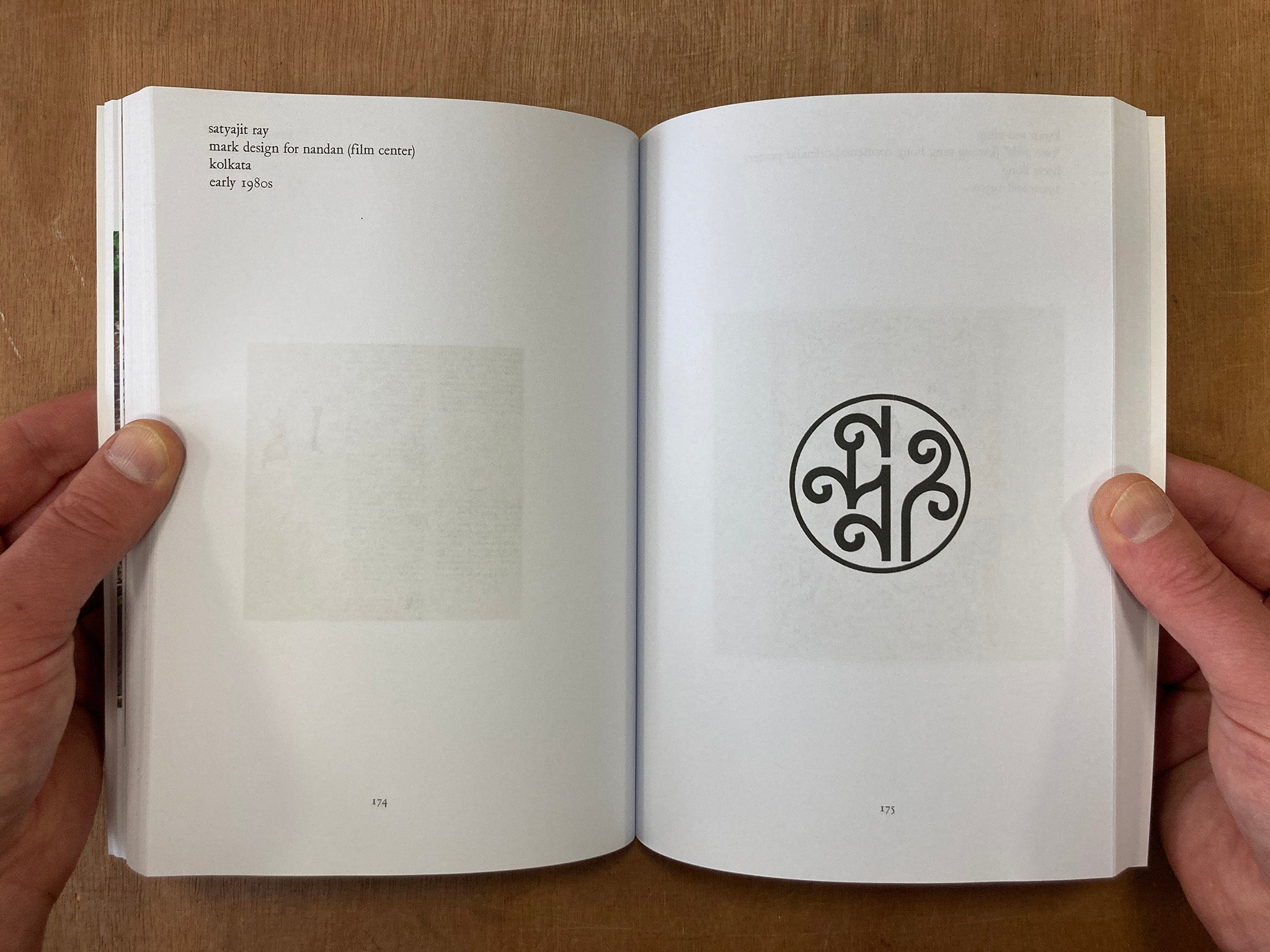 THINKING IN ENGLISH: STUDYING GRAPHIC DESIGN IN THE WESTERN SYSTEM