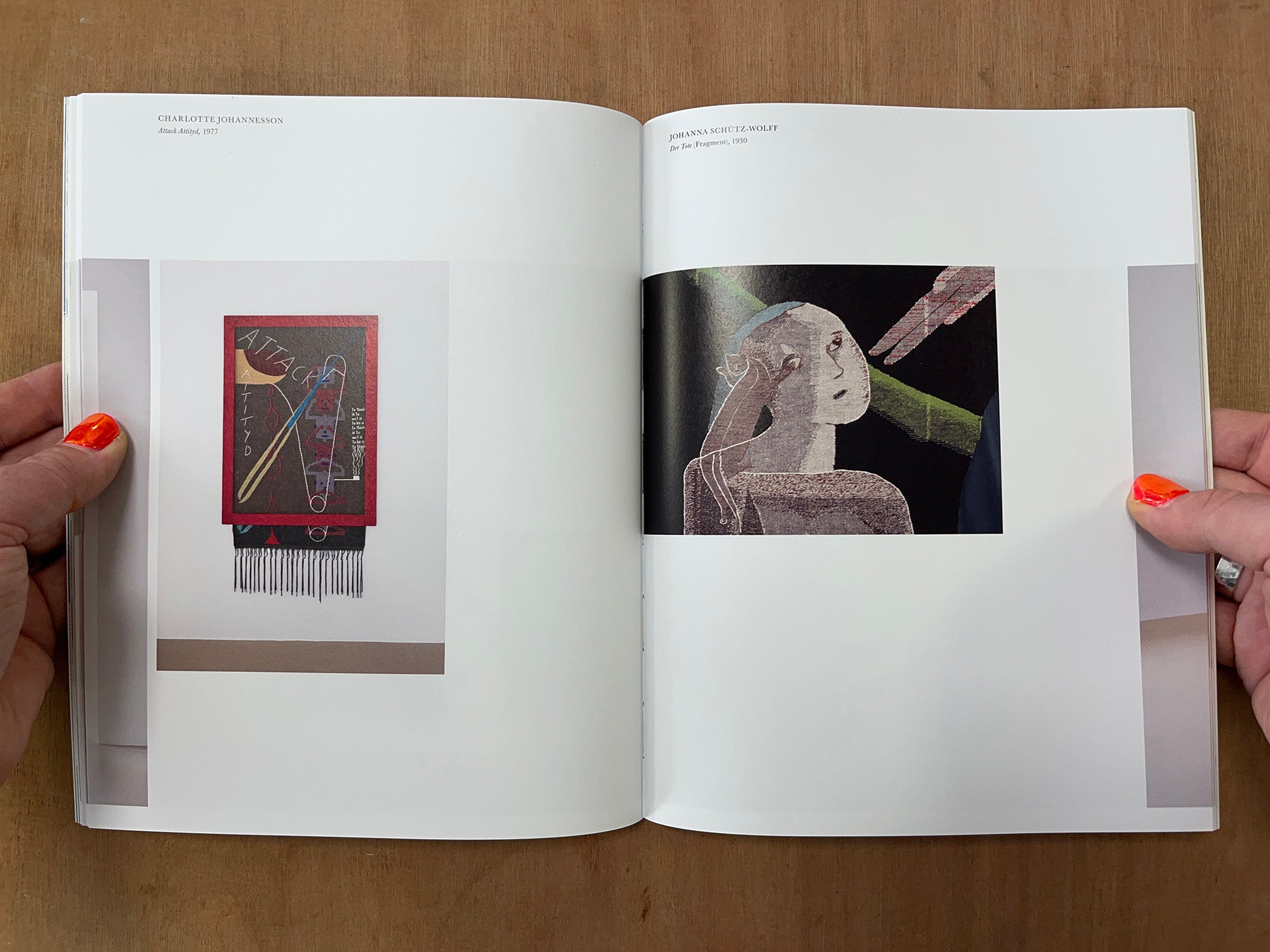 KEY OPERATORS: WEAVING AND CODING AS LANGUAGES OF FEMINIST HISTORIOGRAPHY