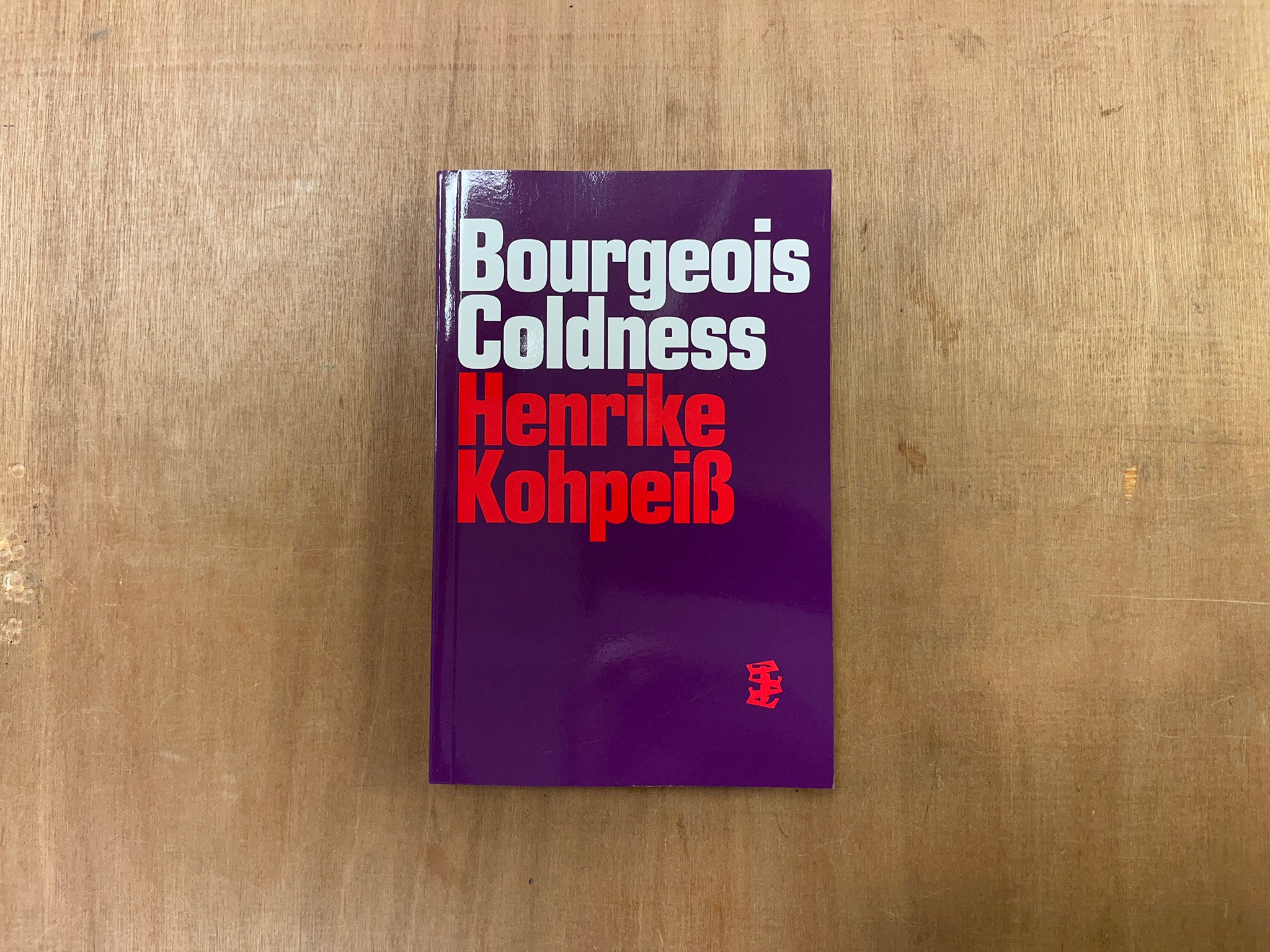 BOURGEOIS COLDNESS by Henrike Kohpeiß