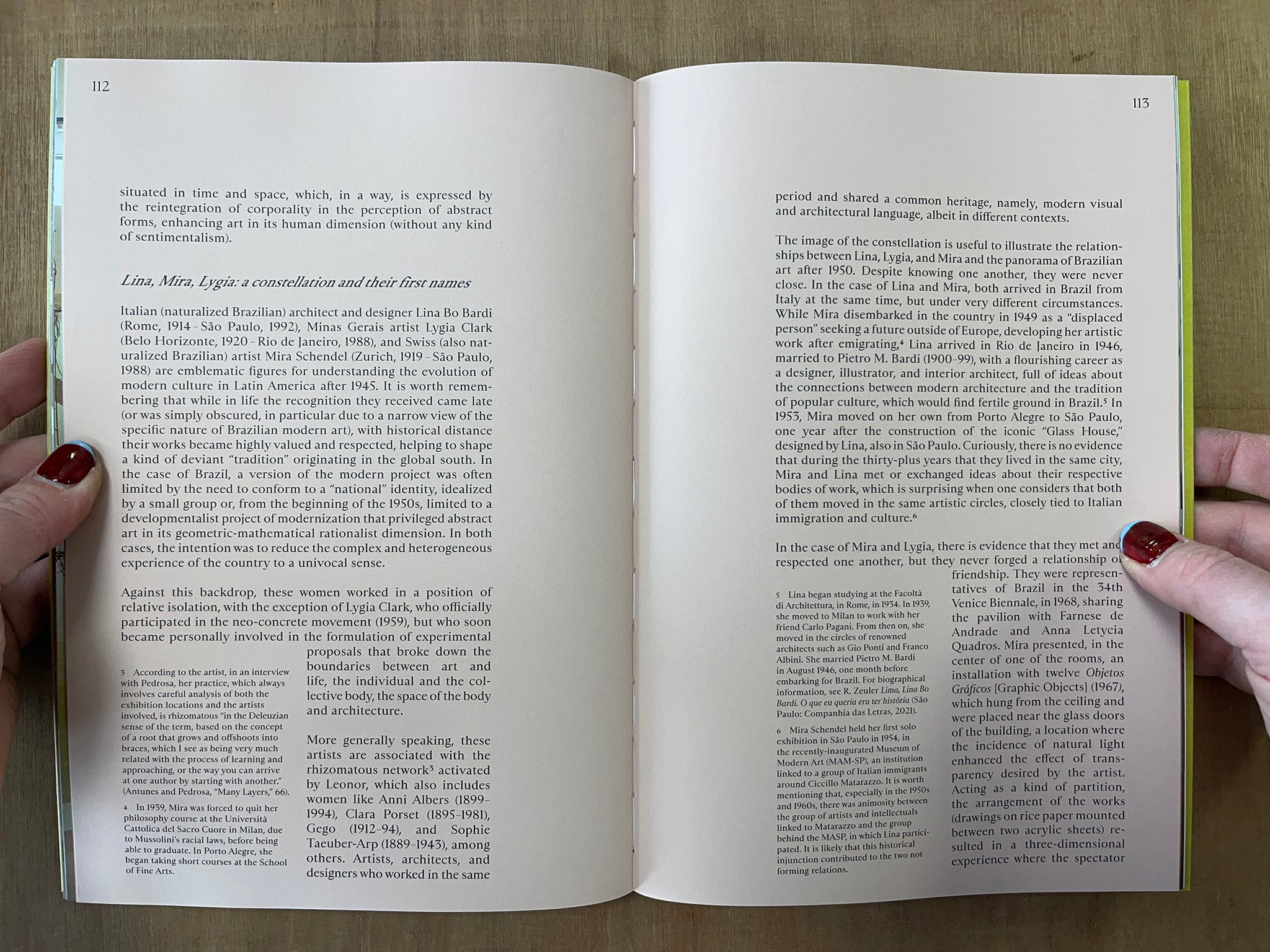 THE CONSTANT INEQUALITY OF LEONOR'S DAYS by Leonor Antunes