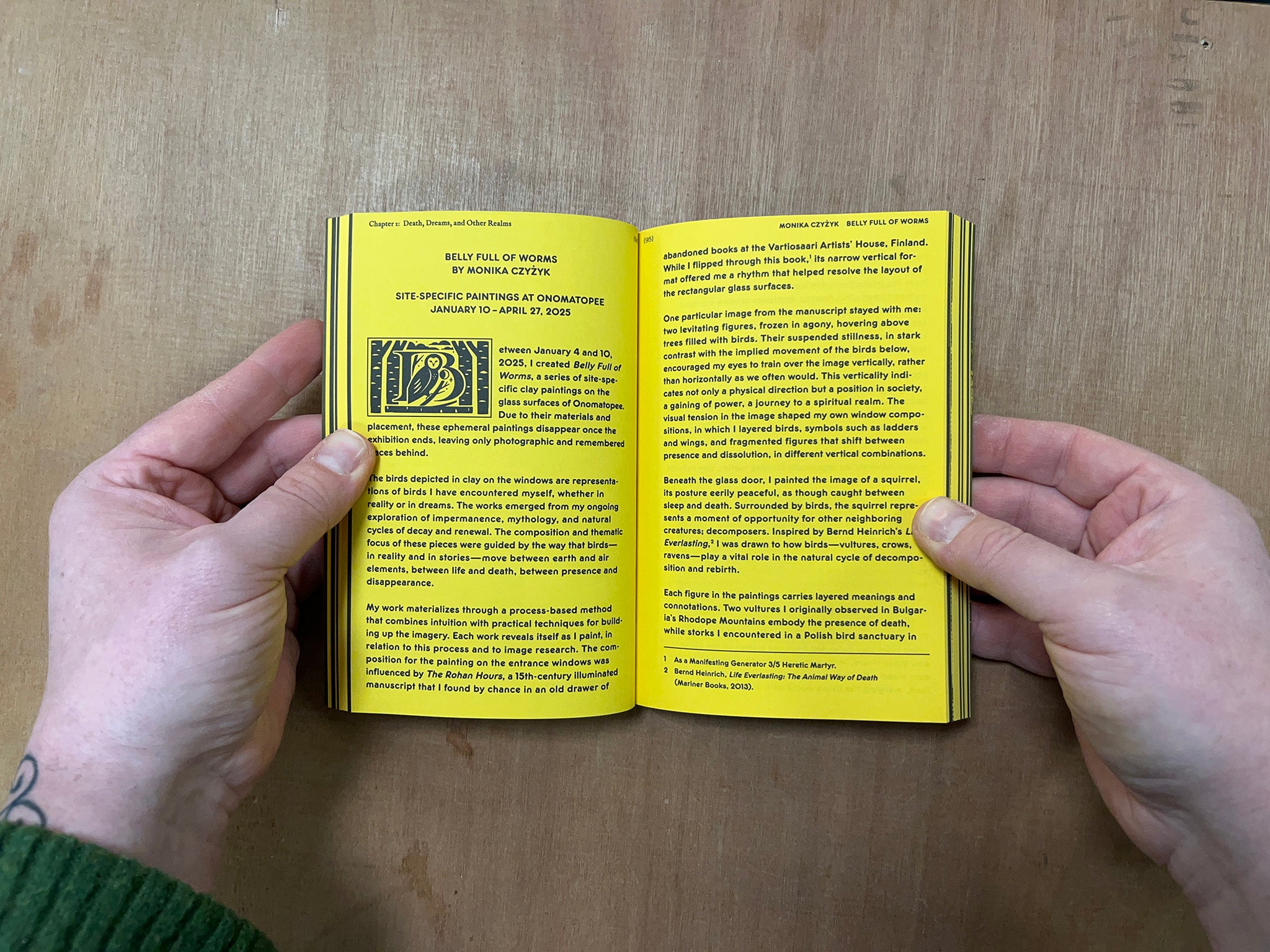 WITH A BIRD, A READER ON AVIAN KINSHIP by Marjolein van der Loo (Ed.)