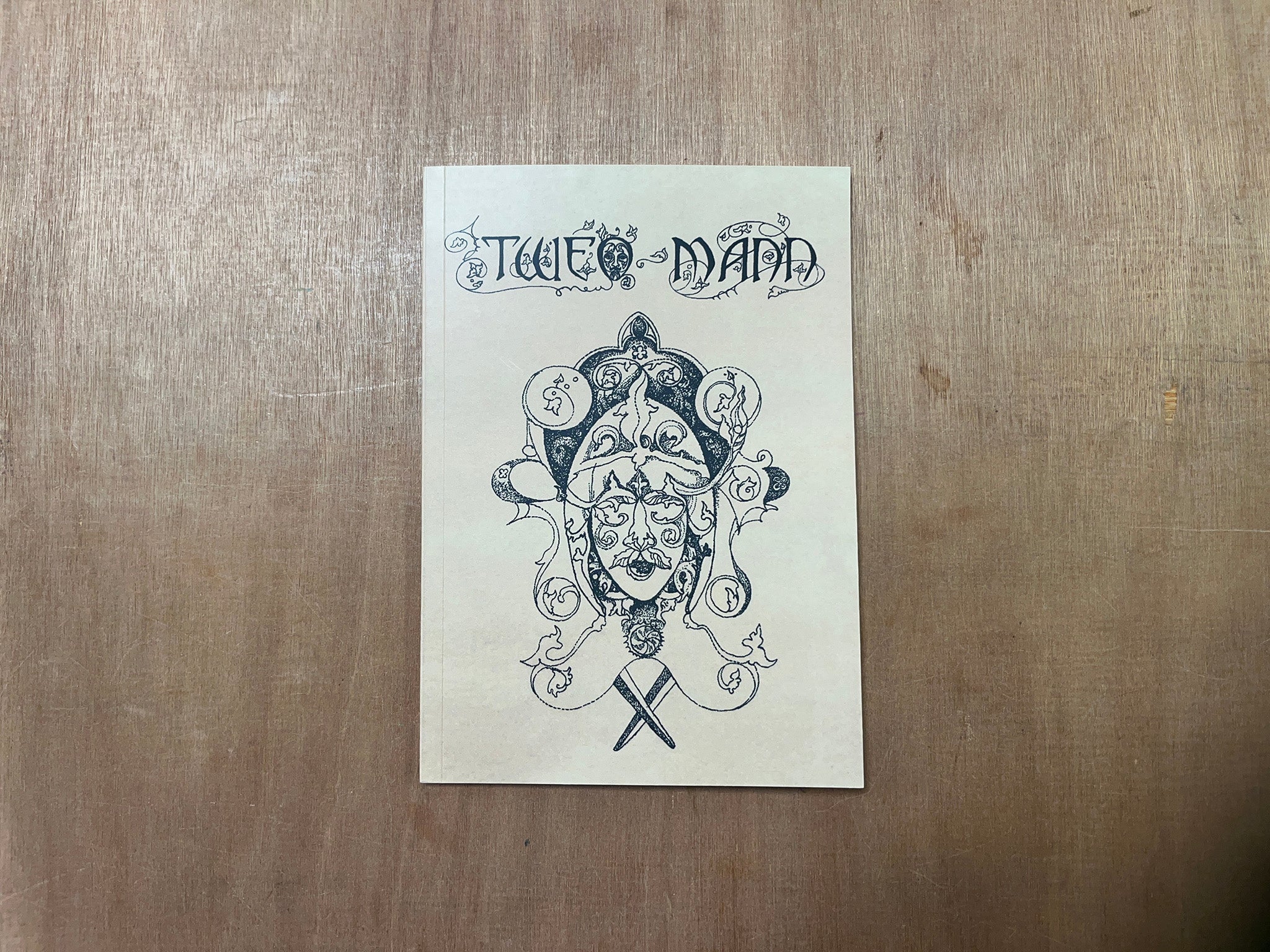 TWÉO-MANN by Rada Nita & Michael Byrne