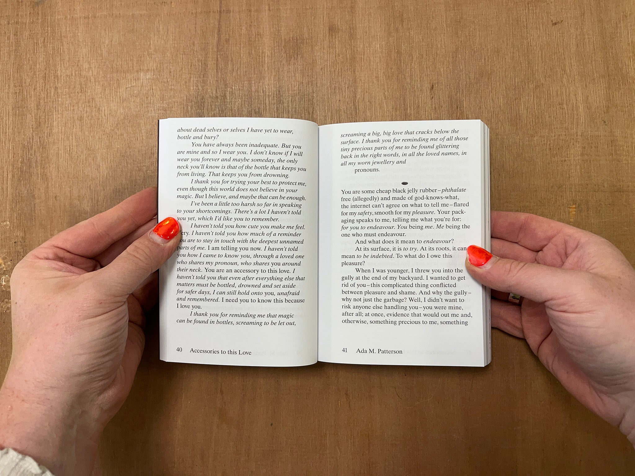 THE MATERIAL KINSHIP READER by Kris Dittel