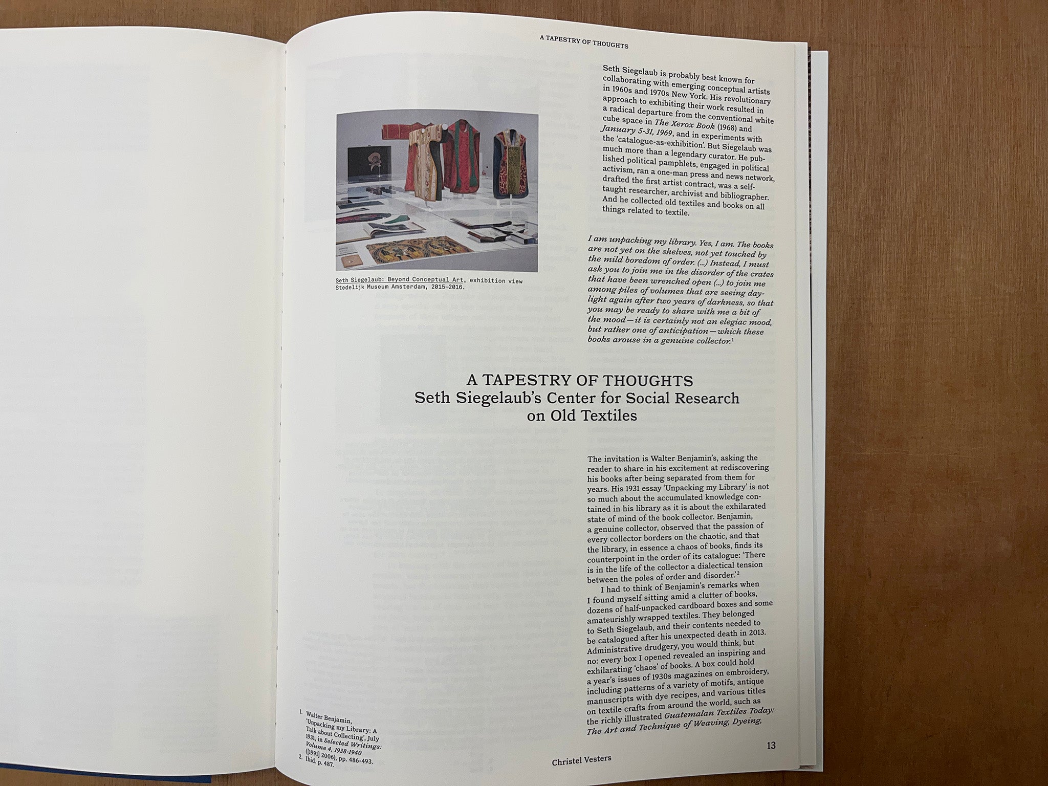INTERWOVEN HISTORIES - CONTEMPORARY ART, MIGRATORY NARRATIVES AND TEXTILES by Christel Vesters (Ed.)