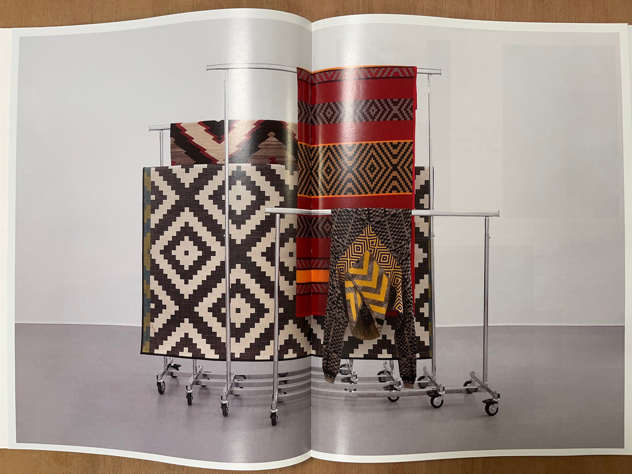 INTERWOVEN HISTORIES - CONTEMPORARY ART, MIGRATORY NARRATIVES AND TEXTILES by Christel Vesters (Ed.)