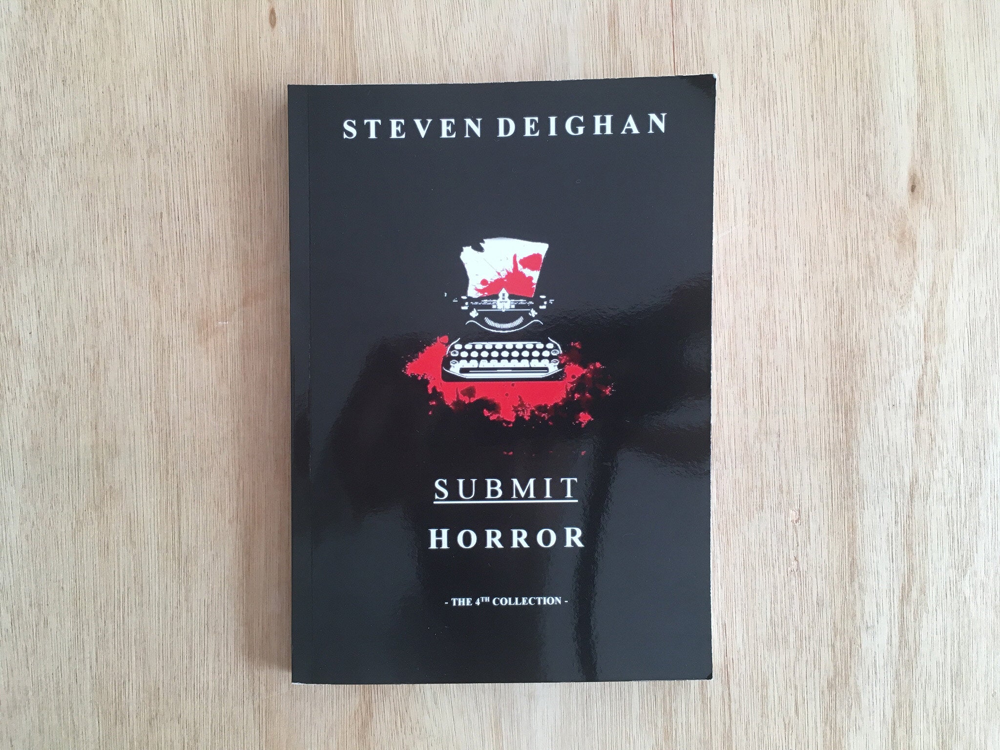 SUBMIT HORROR by Steven Deighan